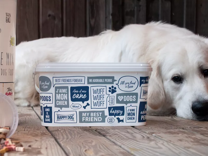 Foderspand med print og PET-bøtte til hundeslik
