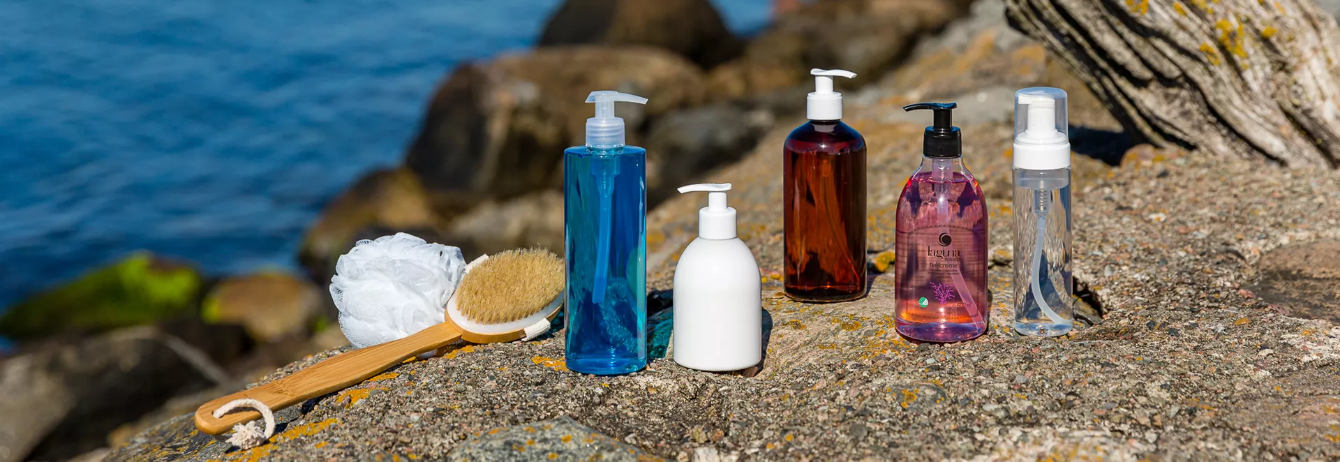 Pumpflaskor i olika färg, material och storlek för handsprit, desinfektionsmedel och tvål