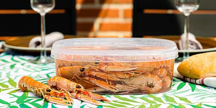 Spesialtilpasset boks for å passe i SRS-kasser til bruk i næringsmiddelbransjen