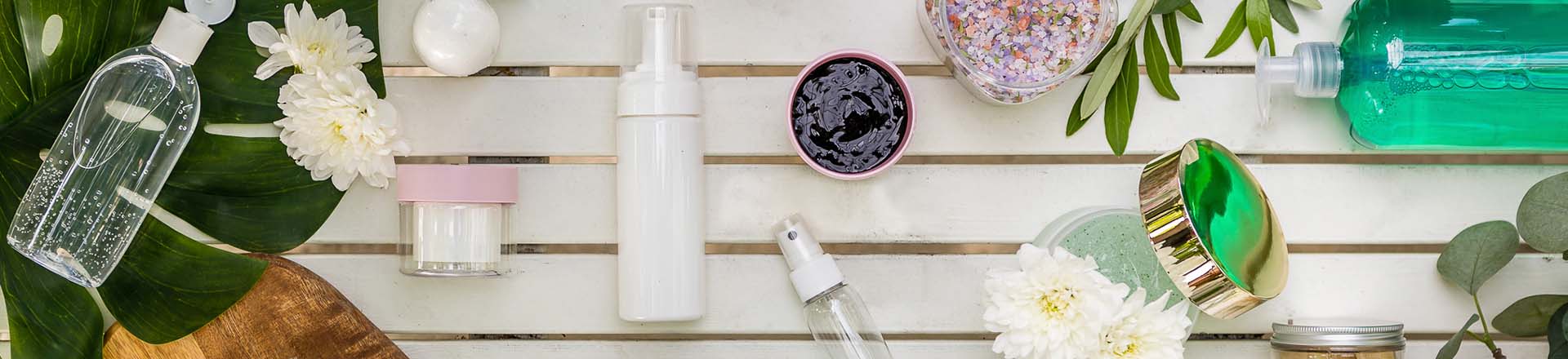 Förpackningar till olika kosmetiska produkter